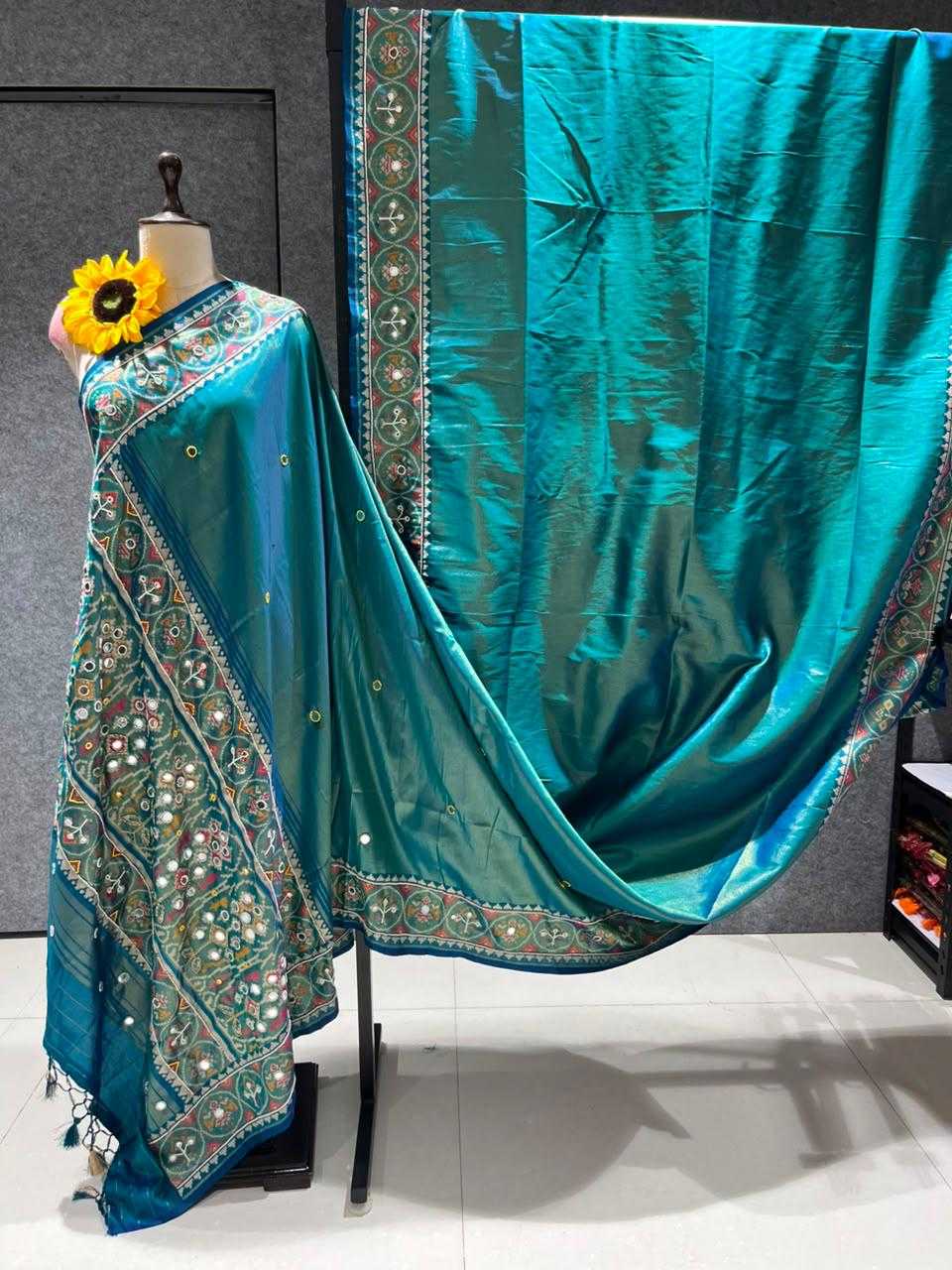 YNF Wholesale Banarasi Soft Silk Traditional Silk Sarees KESH576 Manvisha | Surat Manufacturer