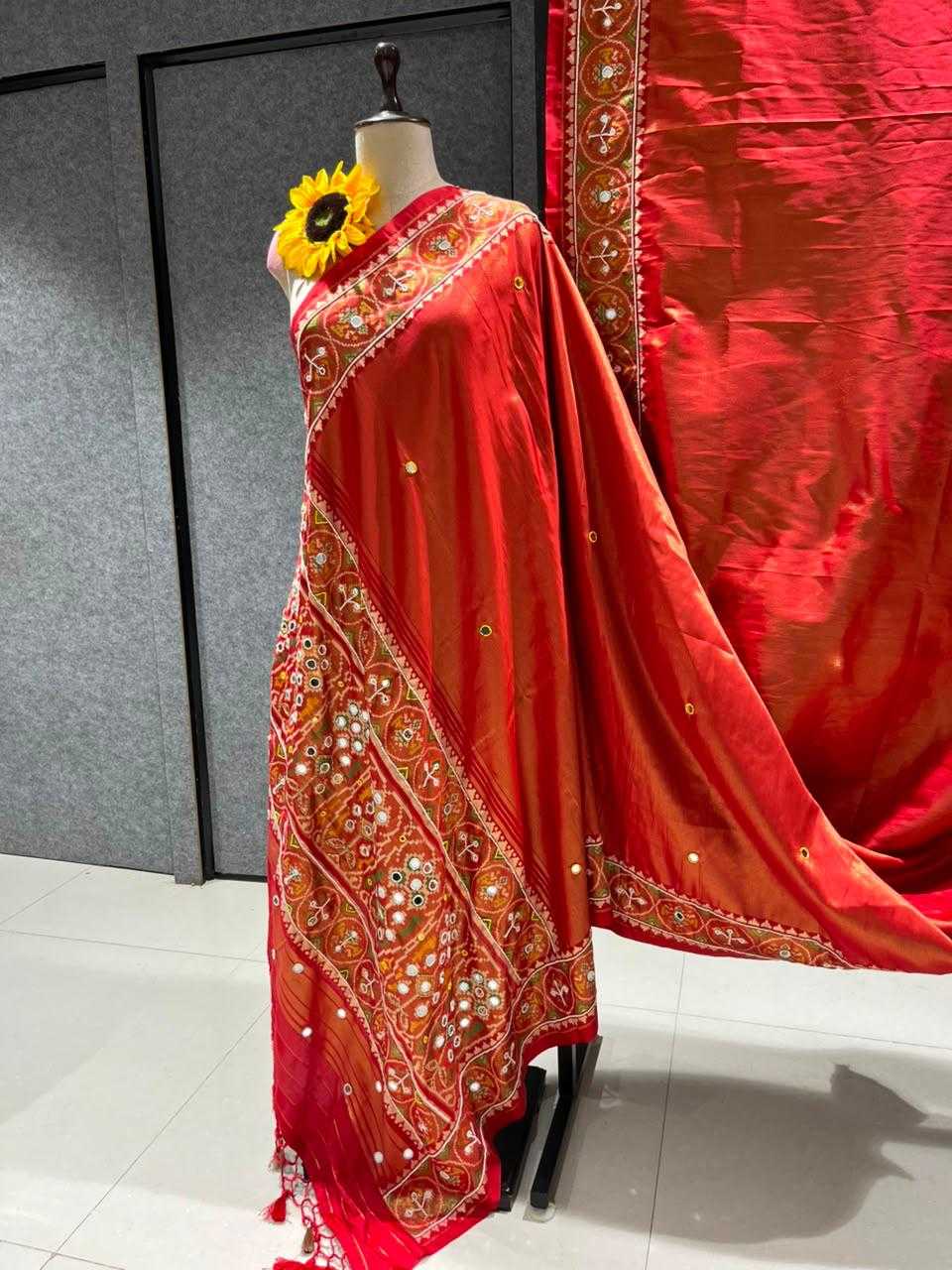 YNF Wholesale Banarasi Soft Silk Traditional Silk Sarees KESH576 Manvisha | Surat Manufacturer
