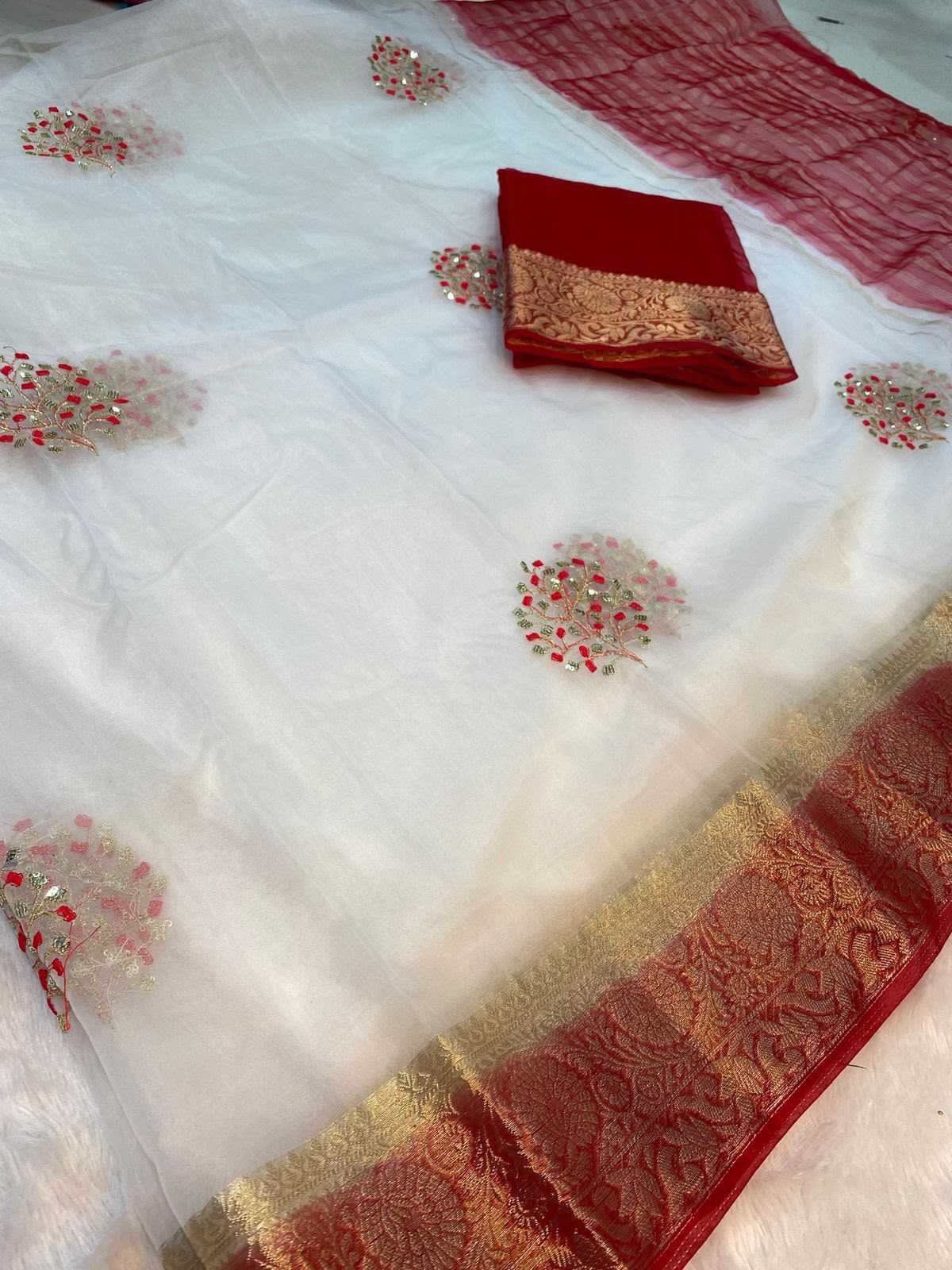 YNF Wholesale Jacquard Jacquard Saree KESH577 941 | Surat Manufacturer