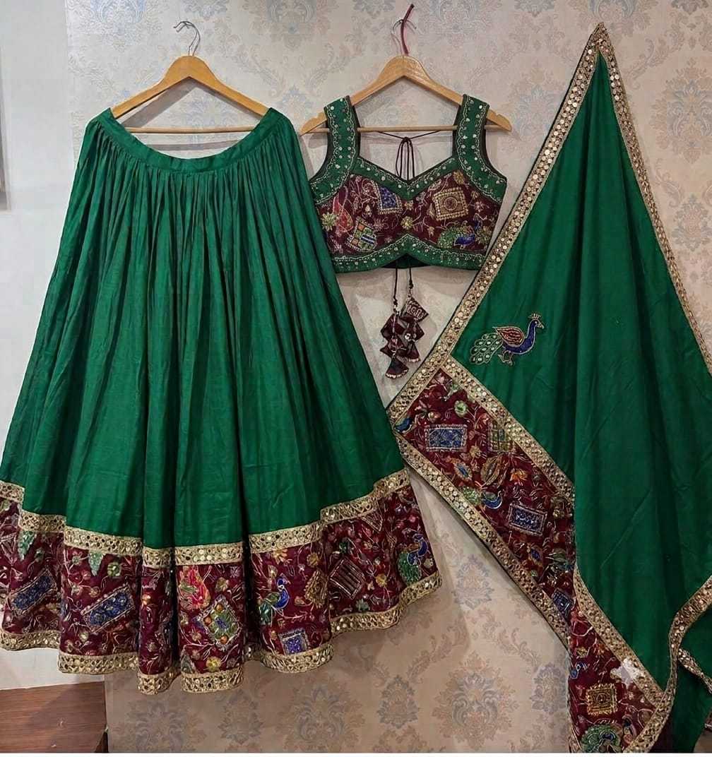 YNF Wholesale Cotton Traditional Lehenga KESH711 3/5 | Surat Manufacturer