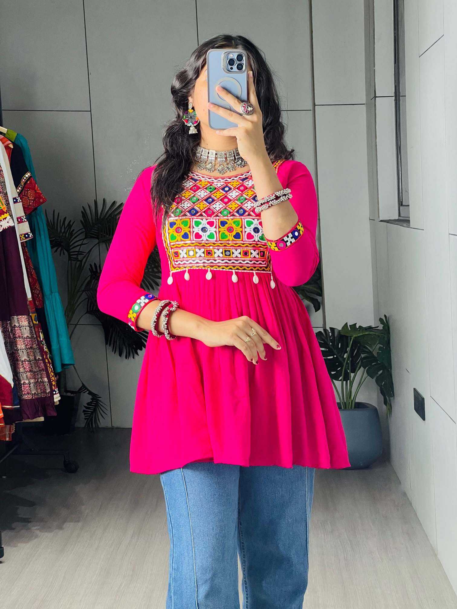 YNF Wholesale Cotton Cotton Kurtis RIN119 7112 | Surat Manufacturer