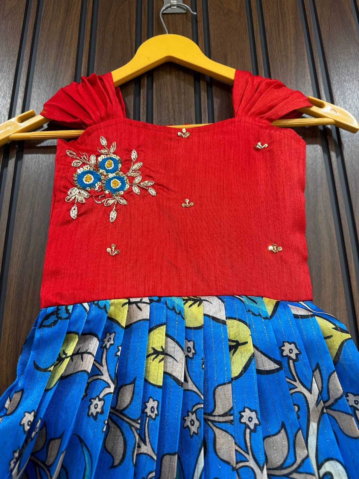 YNF Wholesale Pure Silk Kids Gown RIN161 Go | Surat Manufacturer